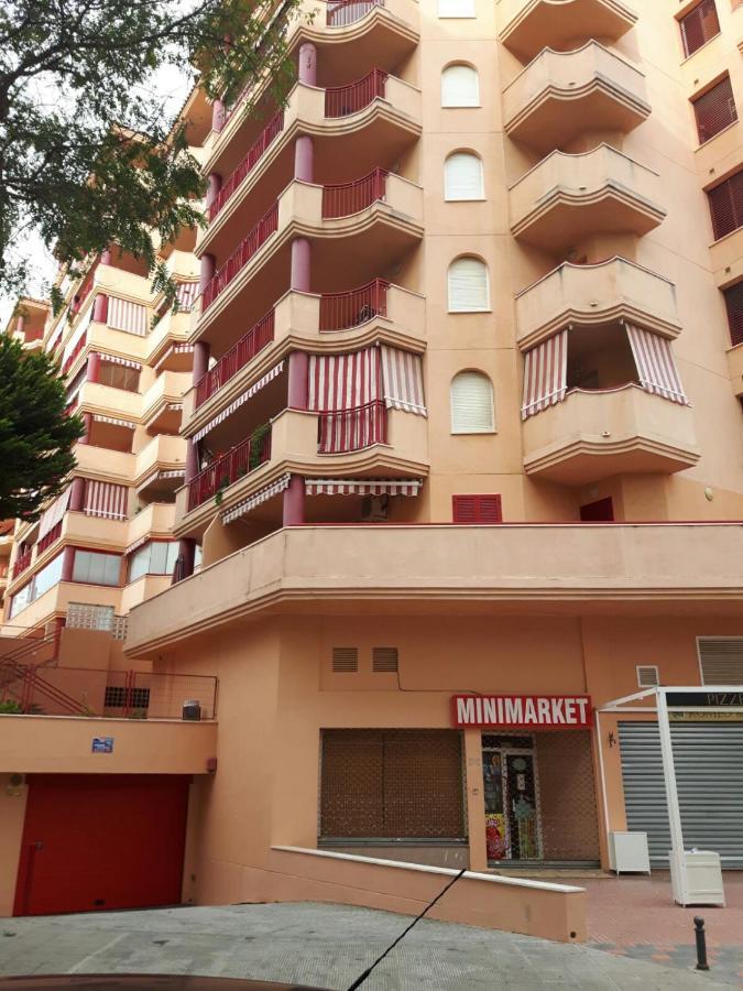 Apartamento En Фуeнхирола Екстериор снимка