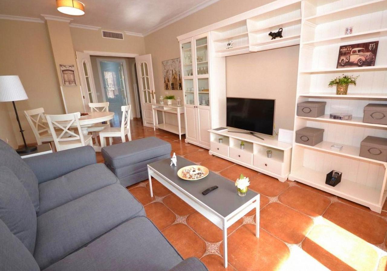 Apartamento En Фуeнхирола Екстериор снимка